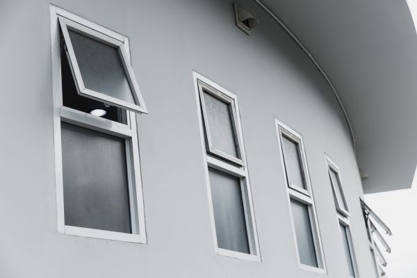 Cost of Awning Windows Installation in Fenton